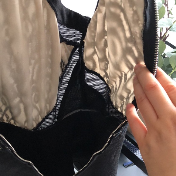 Chelsea Halter Formal Dress | S - Picture 10 of 11